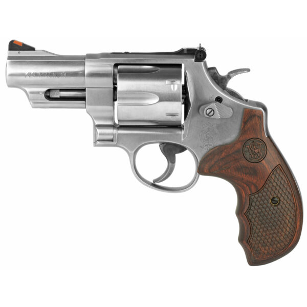 Smith & Wesson, 629 Deluxe, Double Action, Metal Frame Revolver, N-Frame, 44 Magnum, 3" Barrel, Stainless Steel, Silver, Wood Grips, Adjustable Sights, 6 Rounds
